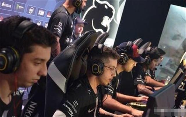 在比賽之外 在比賽之外